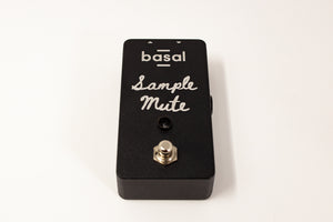 SAMPLE MUTE SWITCH